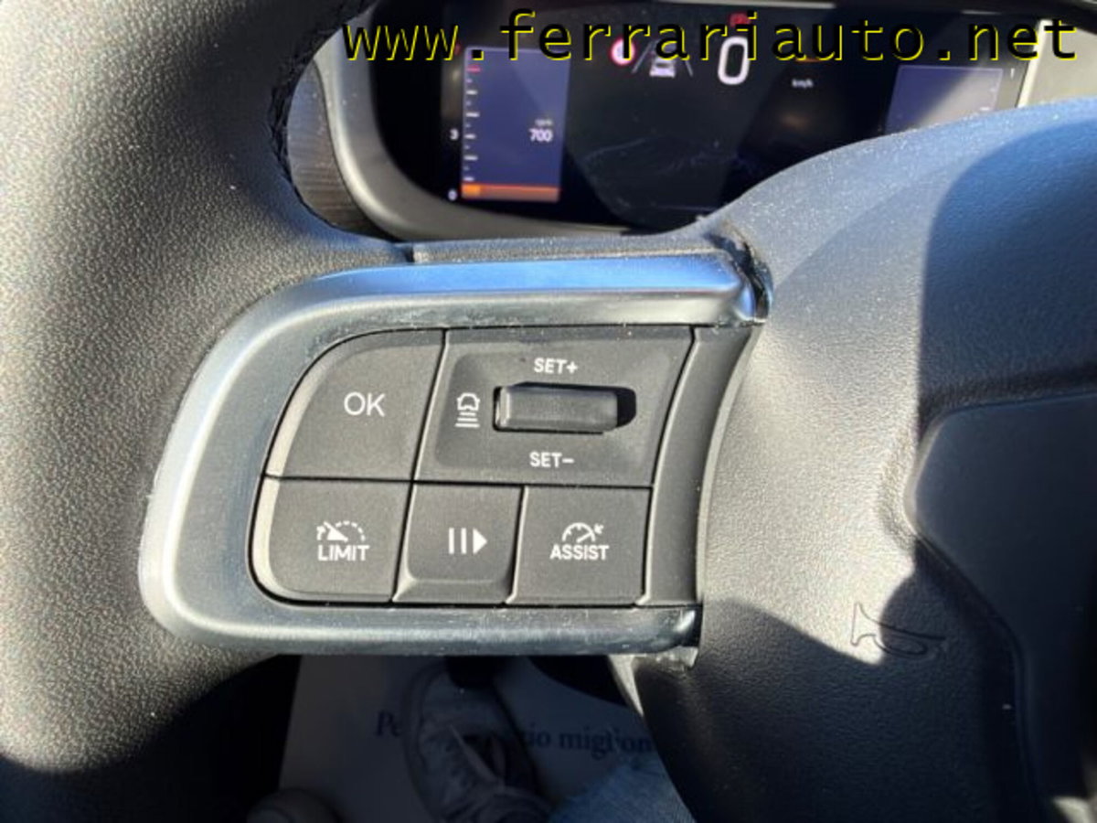 Jeep Avenger 1.2 turbo Altitude fwd 100cv (18)