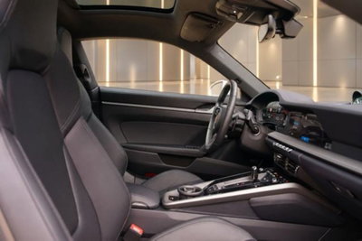 Porsche 911 Coupé Sport Classic (11)