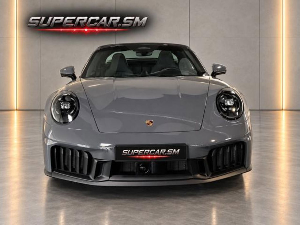 Porsche 911 Cabrio Targa 3.6 4 GTS auto (3)