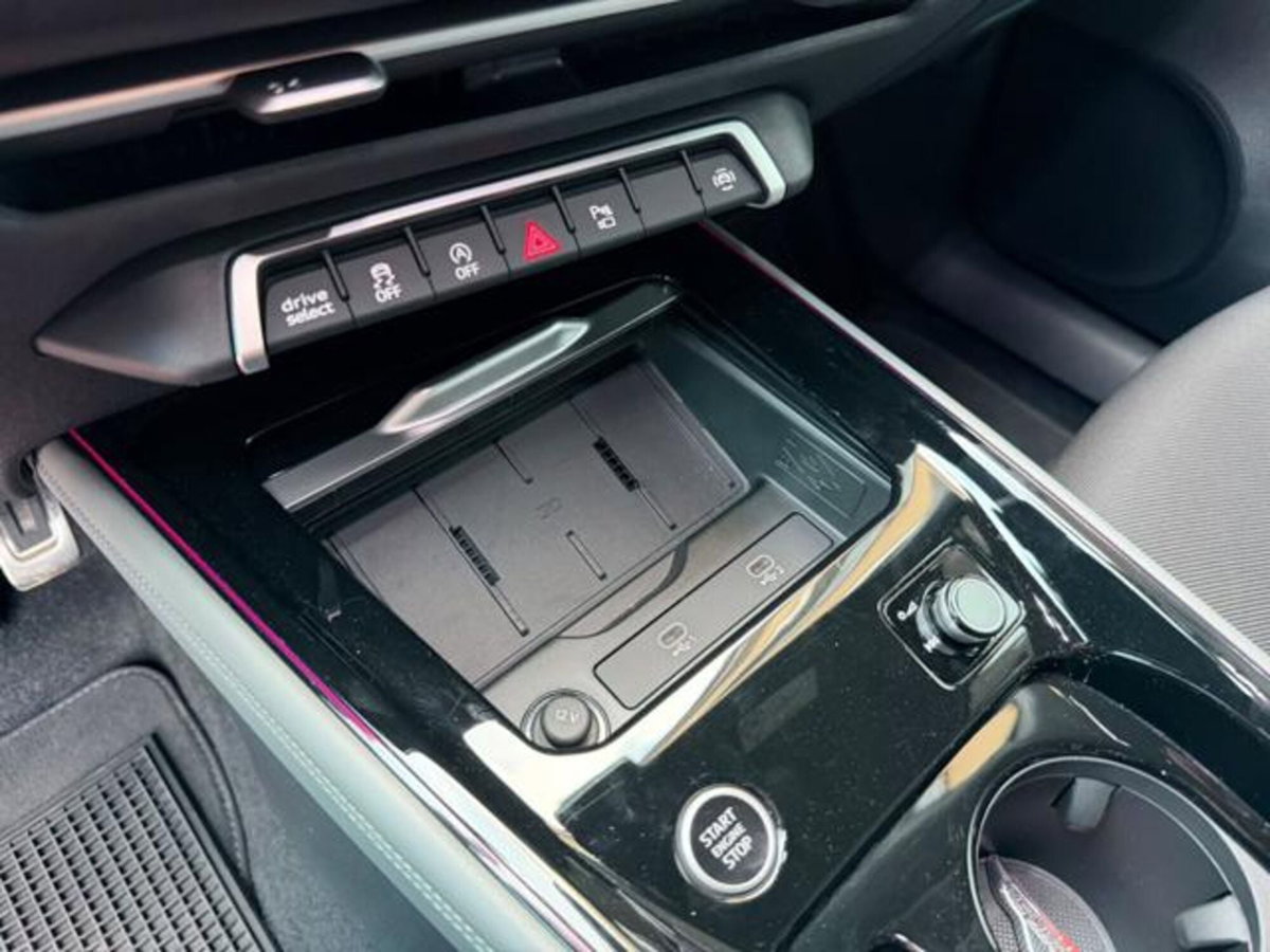 Audi Q3 35 TFSI S tronic S line edition (11)