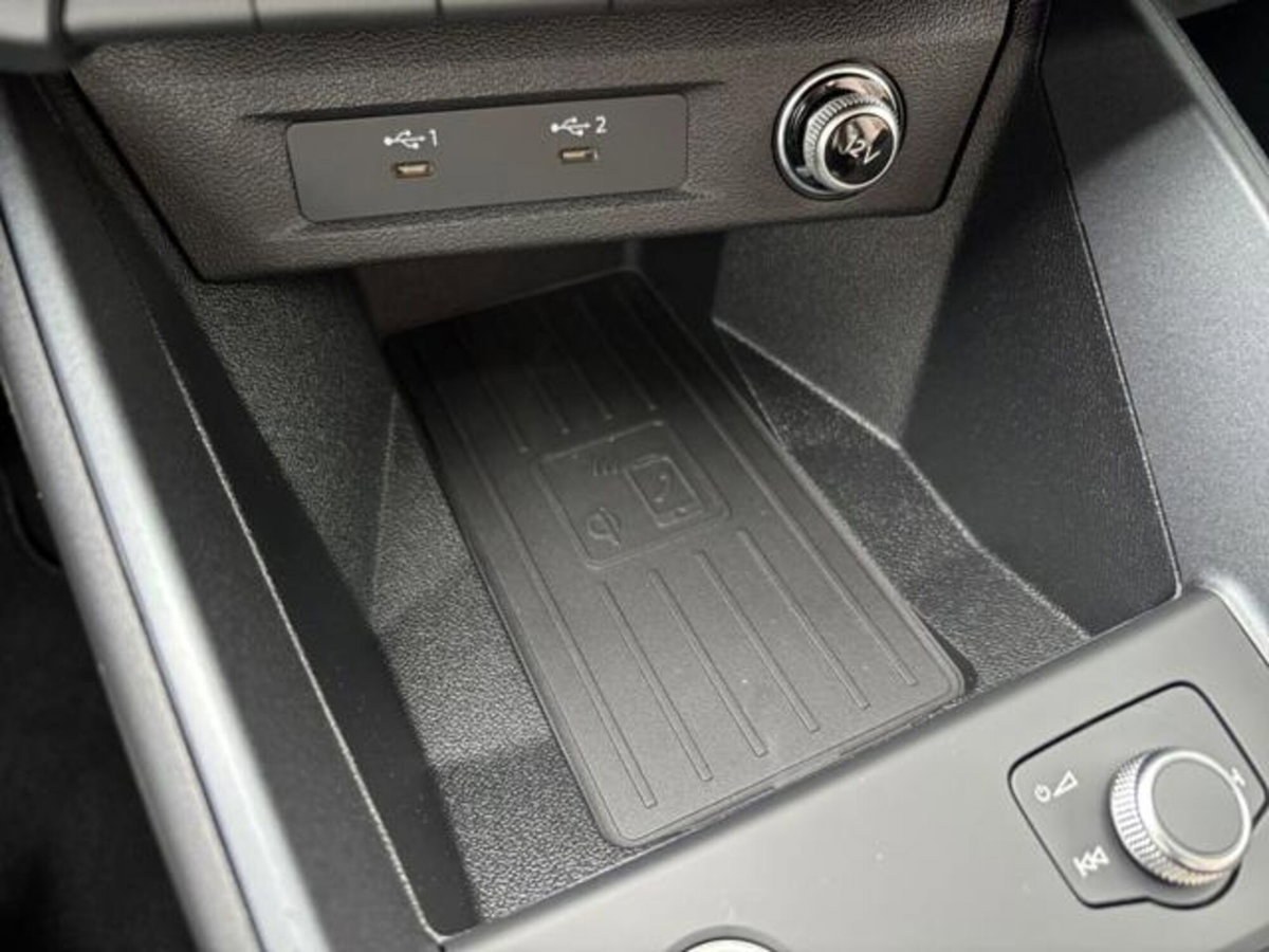 Audi A1 allstreet 30 1.0 tfsi Business 116cv s tronic (14)