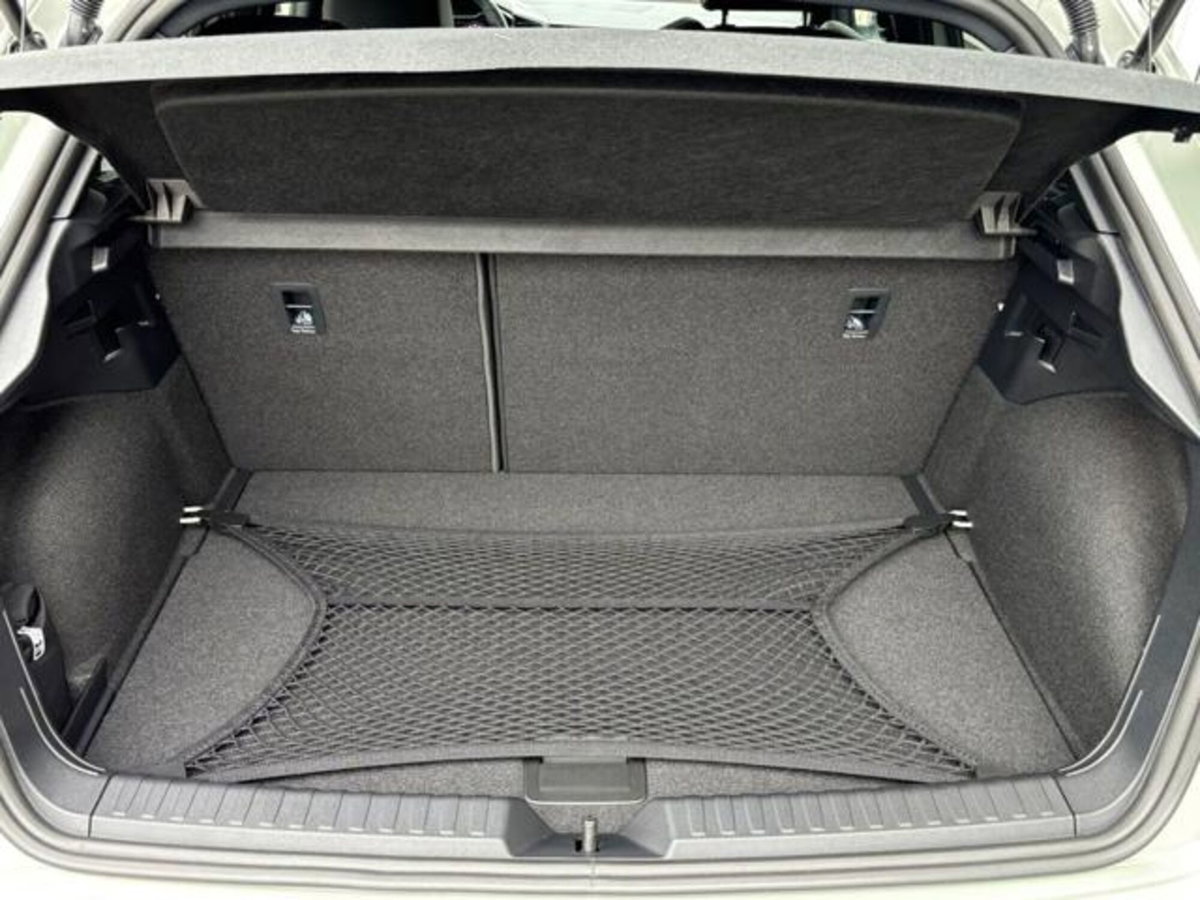 Audi A1 allstreet 30 1.0 tfsi Business 116cv s tronic (15)