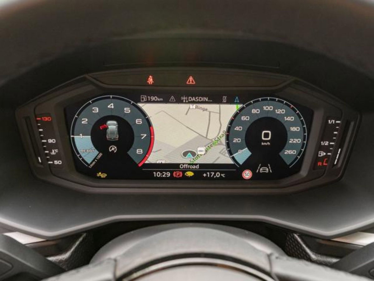 Audi A1 allstreet 30 1.0 tfsi Business 116cv (12)
