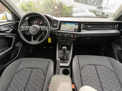 Audi A1 allstreet 30 1.0 tfsi Business 116cv (7)