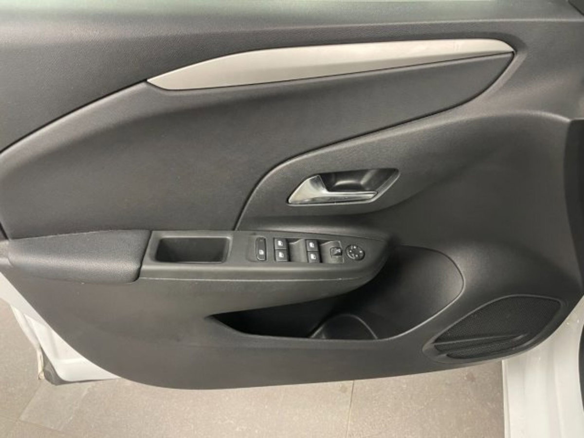 Opel Corsa 1.2 Corsa s&s 75cv (12)