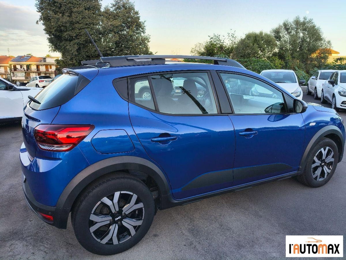 Dacia Sandero Stepway 1.0 TCe 90 CV Comfort (4)