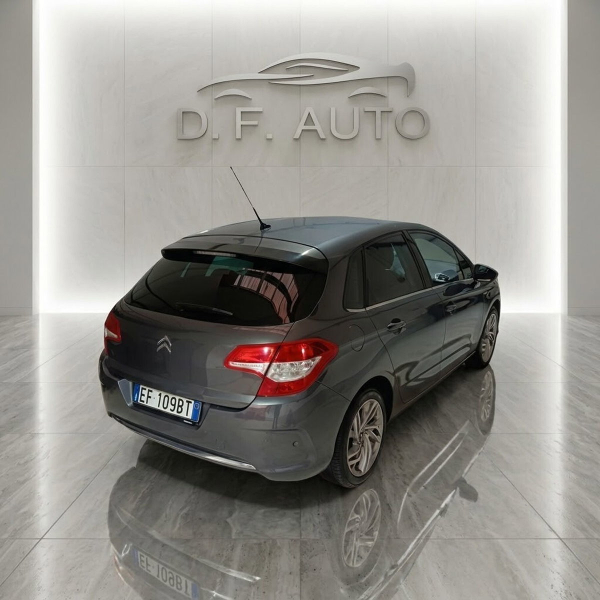 Citroen C4 1.6 HDi 110 Attraction (5)