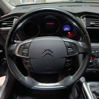 Citroen C4 1.6 HDi 110 Attraction (8)