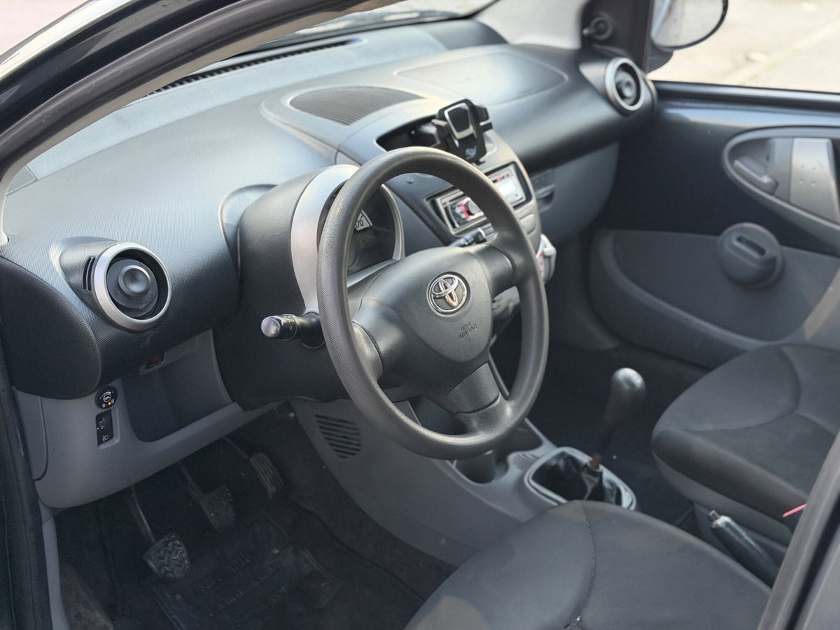 Toyota Aygo 1.0 12V VVT-i 3 porte Now GPL (7)