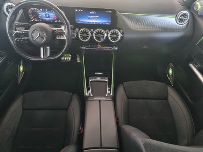 Mercedes-Benz GLA SUV 200 d AMG Line Premium Plus 4matic auto (9)