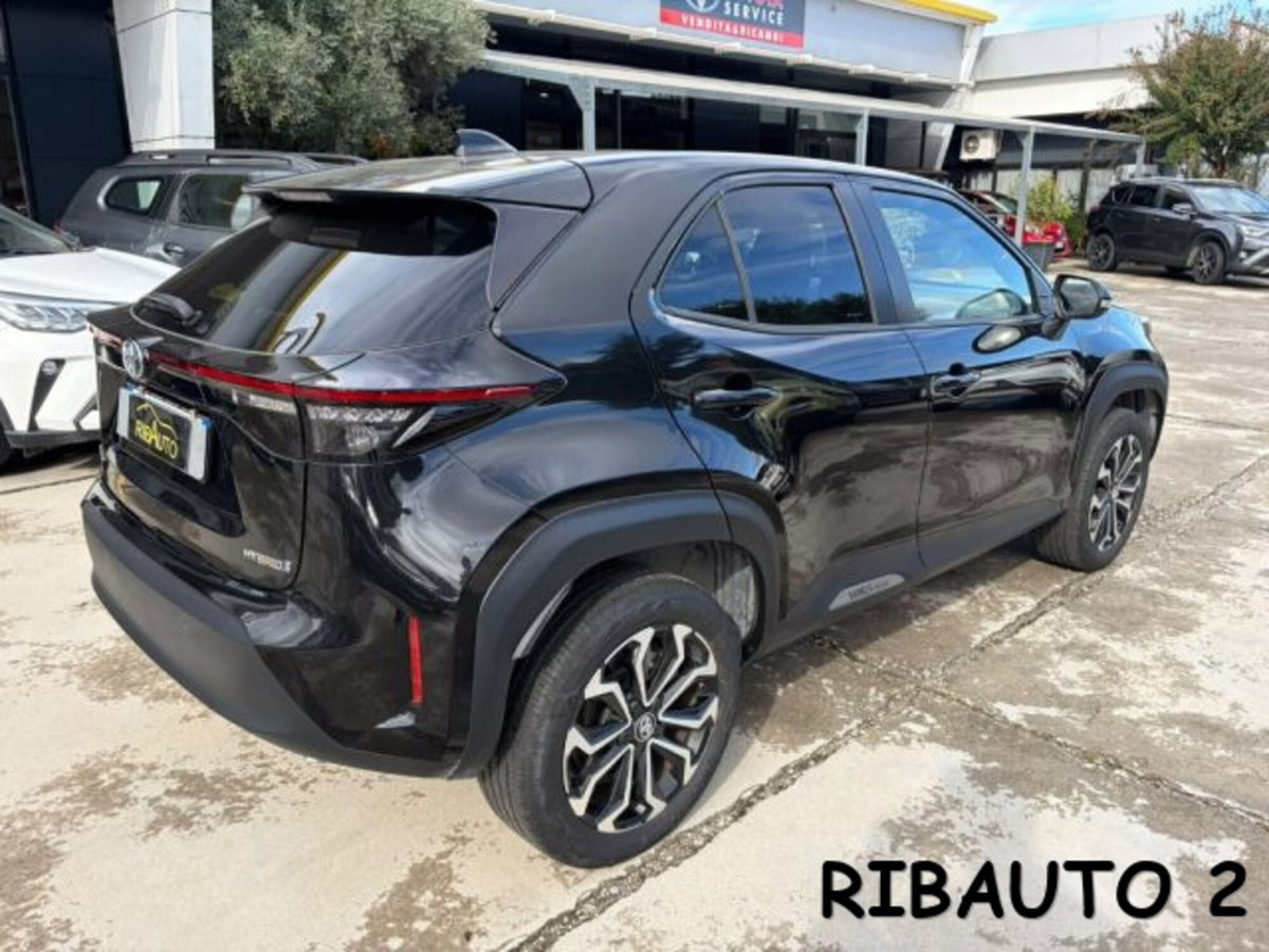 Toyota Yaris Cross 1.5 Hybrid 5p. E-CVT Trend (3)