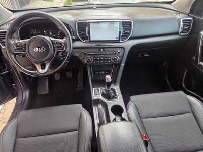 Kia Sportage 1.7 CRDI 2WD Active (11)