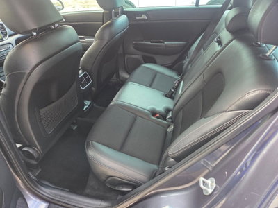 Kia Sportage 1.7 CRDI 2WD Active (13)