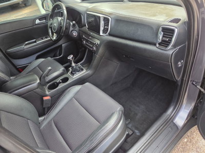 Kia Sportage 1.7 CRDI 2WD Active (14)