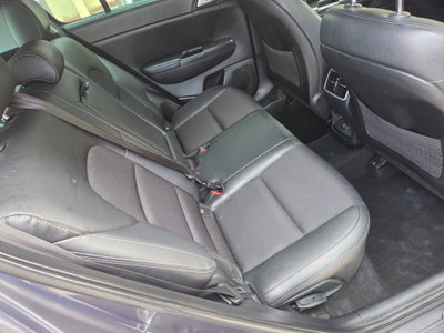 Kia Sportage 1.7 CRDI 2WD Active (15)