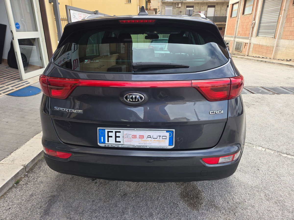 Kia Sportage 1.7 CRDI 2WD Active (7)