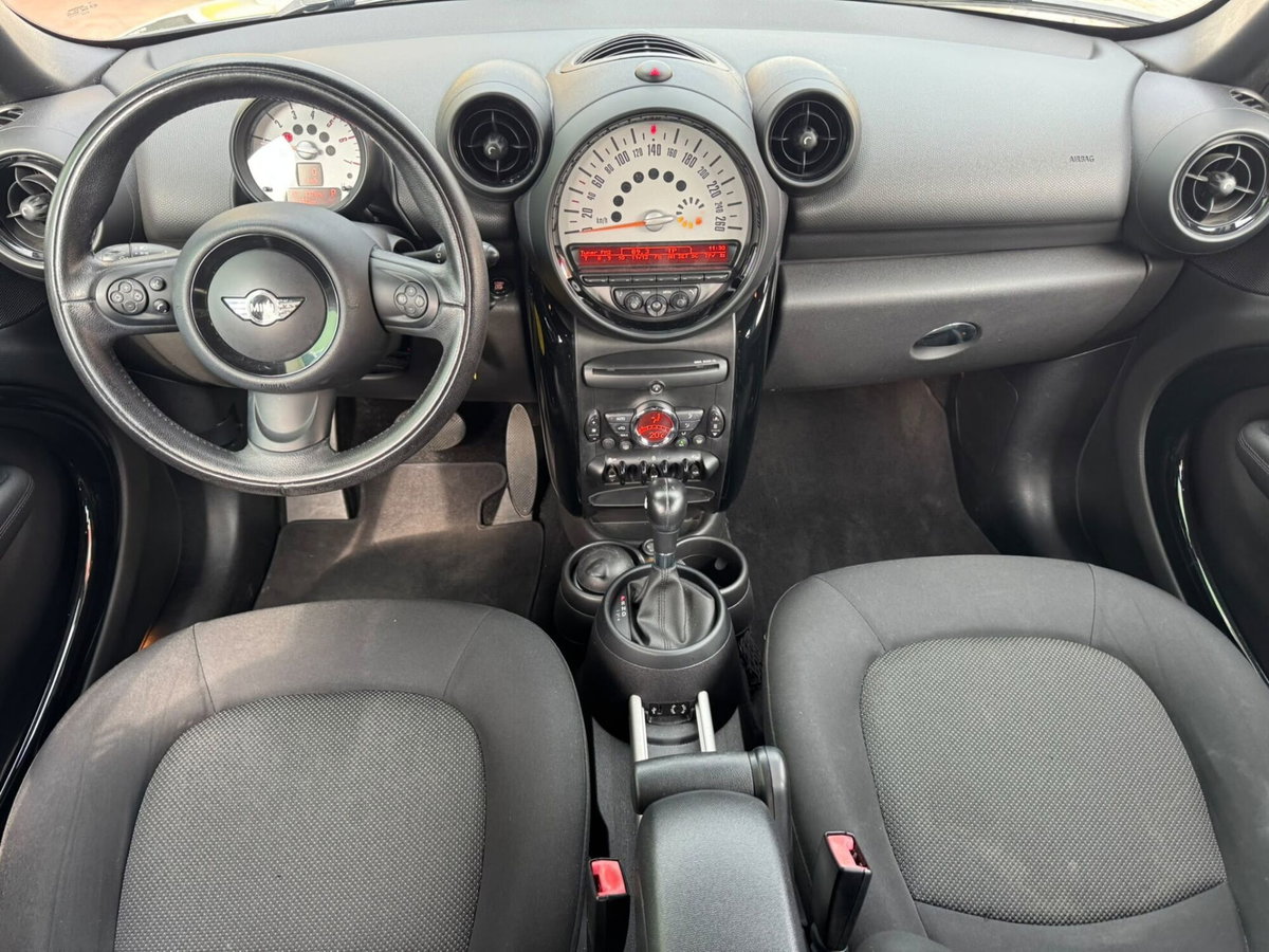 MINI Mini Countryman 2.0 Cooper D Countryman Automatica (10)
