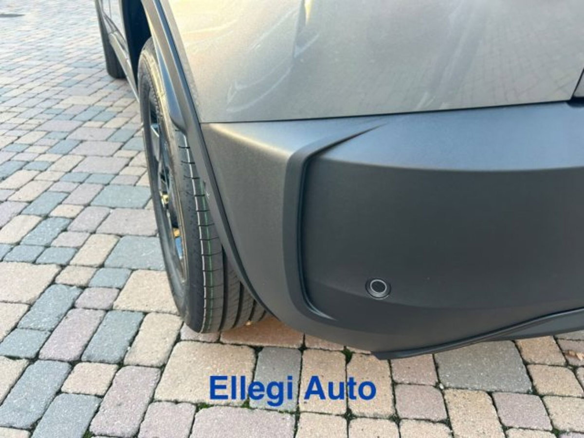 Alfa Romeo Junior 1.2 ibrida 145cv edct6 (13)