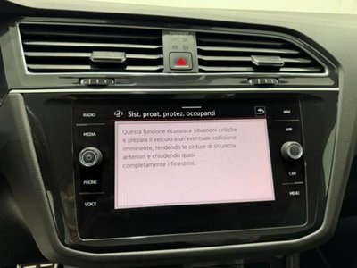 Volkswagen Tiguan 1.5 TSI 150 CV DSG ACT R-Line (17)