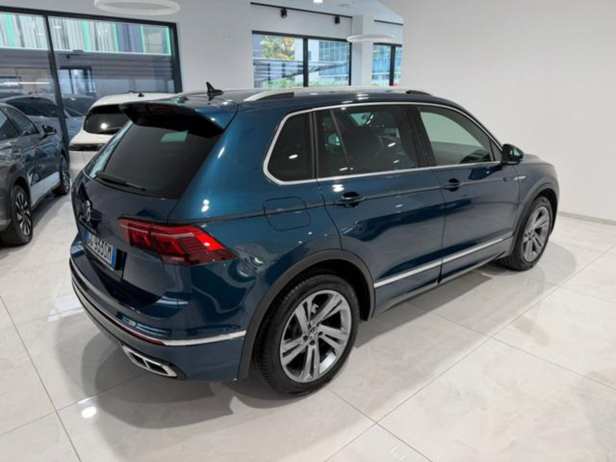 Volkswagen Tiguan 1.5 TSI 150 CV DSG ACT R-Line (4)
