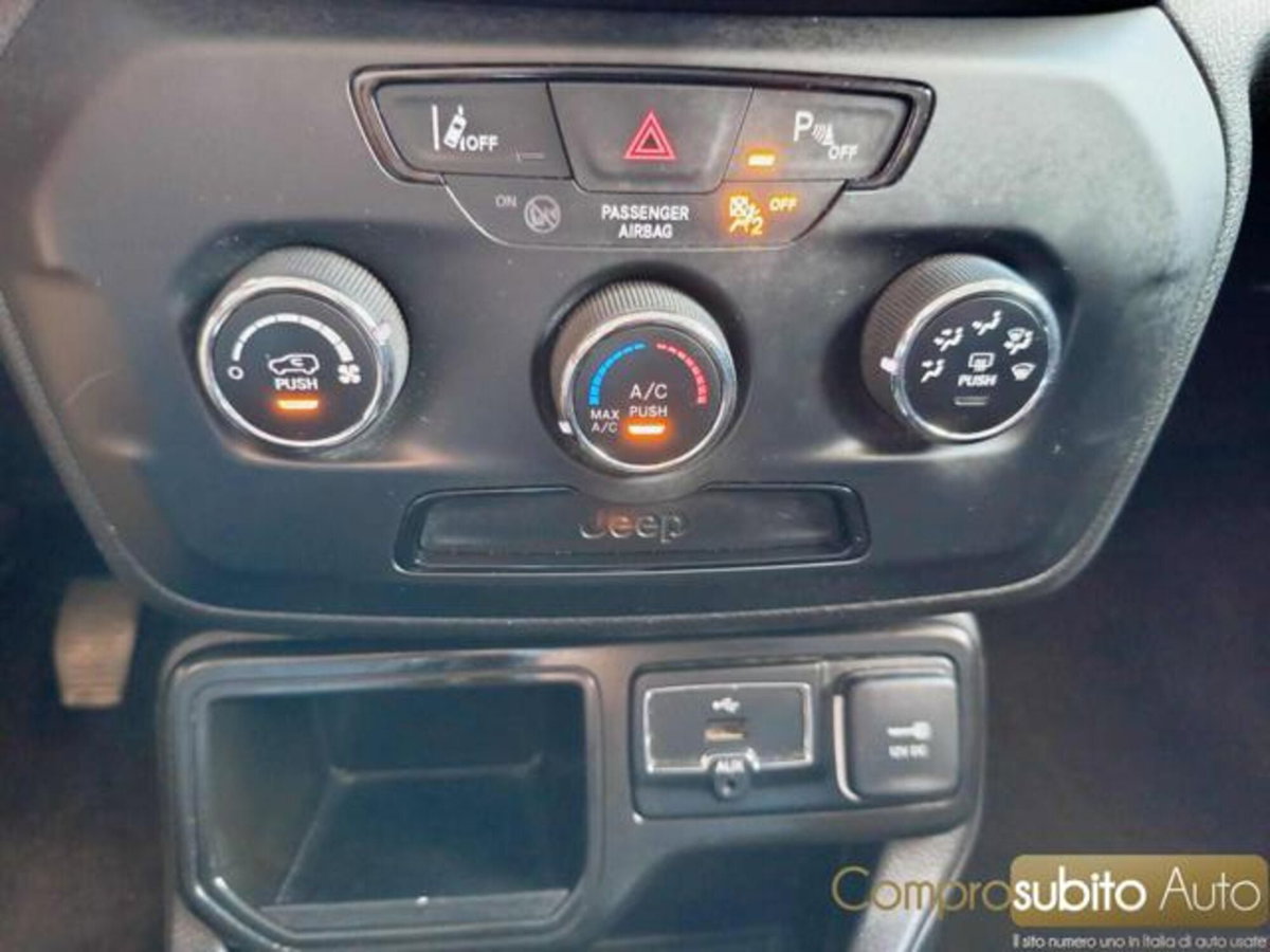 Jeep Renegade 1.0 T3 Limited (18)
