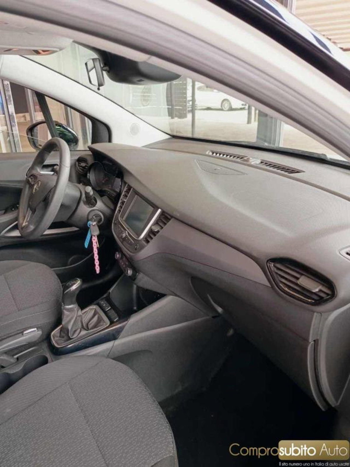Opel Crossland X 1.2 12V Innovation (10)