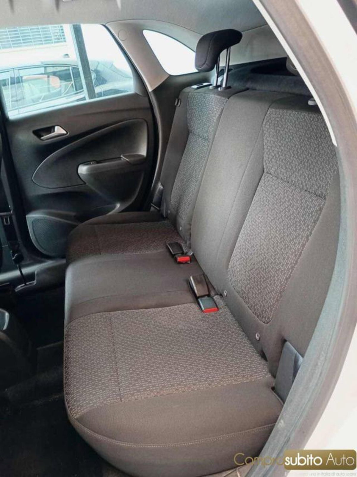 Opel Crossland X 1.2 12V Innovation (16)