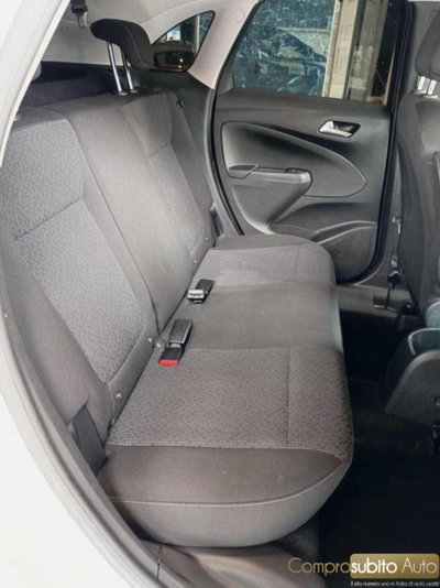 Opel Crossland X 1.2 12V Innovation (17)