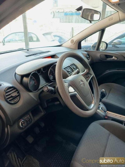 Opel Meriva 1.4 100CV One (11)