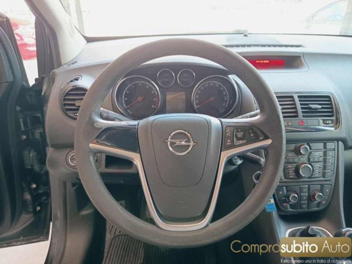 Opel Meriva 1.4 100CV One (16)