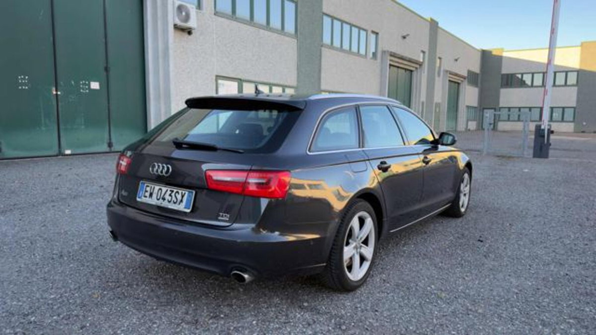 Audi A6 Avant 3.0 TDI 245CV clean diesel qu. S tr. Business plus (5)