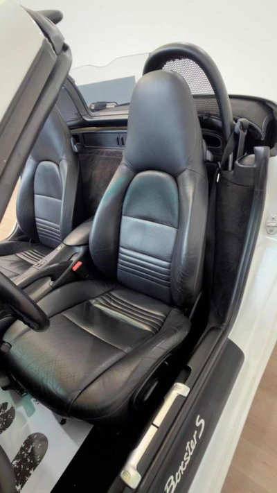 Porsche Boxster 3.2i 24V cat S (11)