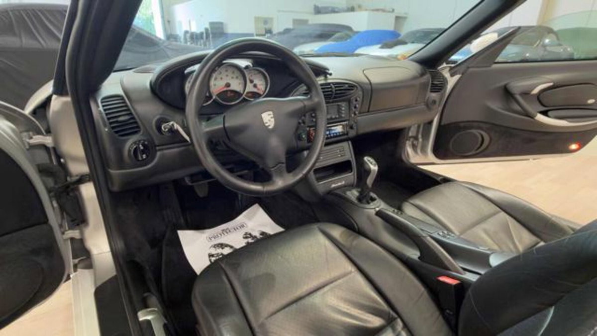 Porsche Boxster 3.2i 24V cat S (13)