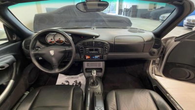 Porsche Boxster 3.2i 24V cat S (14)