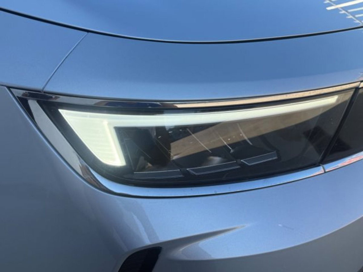 Opel Astra 1.5 Turbo Diesel 130 CV Elegance (14)