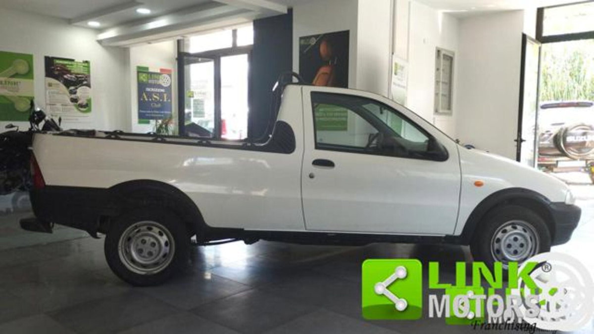 Fiat Strada 1.9 diesel Pick-up (4)