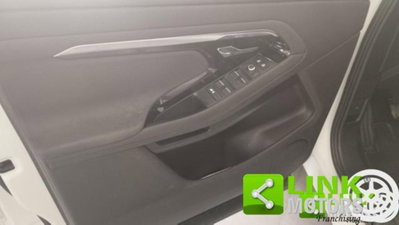 Land Rover Range Rover Evoque 2.0 Si4 5p. Pure (12)