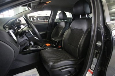 Kia XCeed 1.5 T-GDi 160 CV MHEV DCT Business (19)