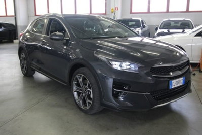 Kia XCeed 1.5 T-GDi 160 CV MHEV DCT Business (3)