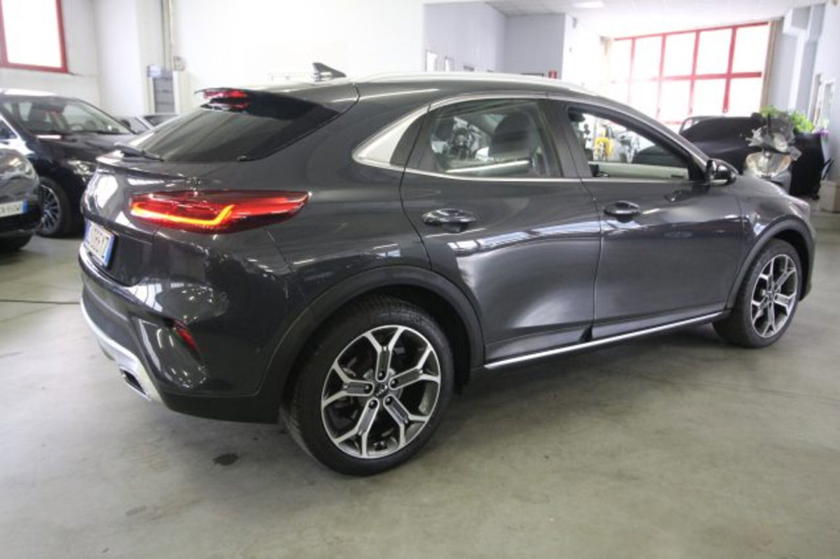 Kia XCeed 1.5 T-GDi 160 CV MHEV DCT Business (5)