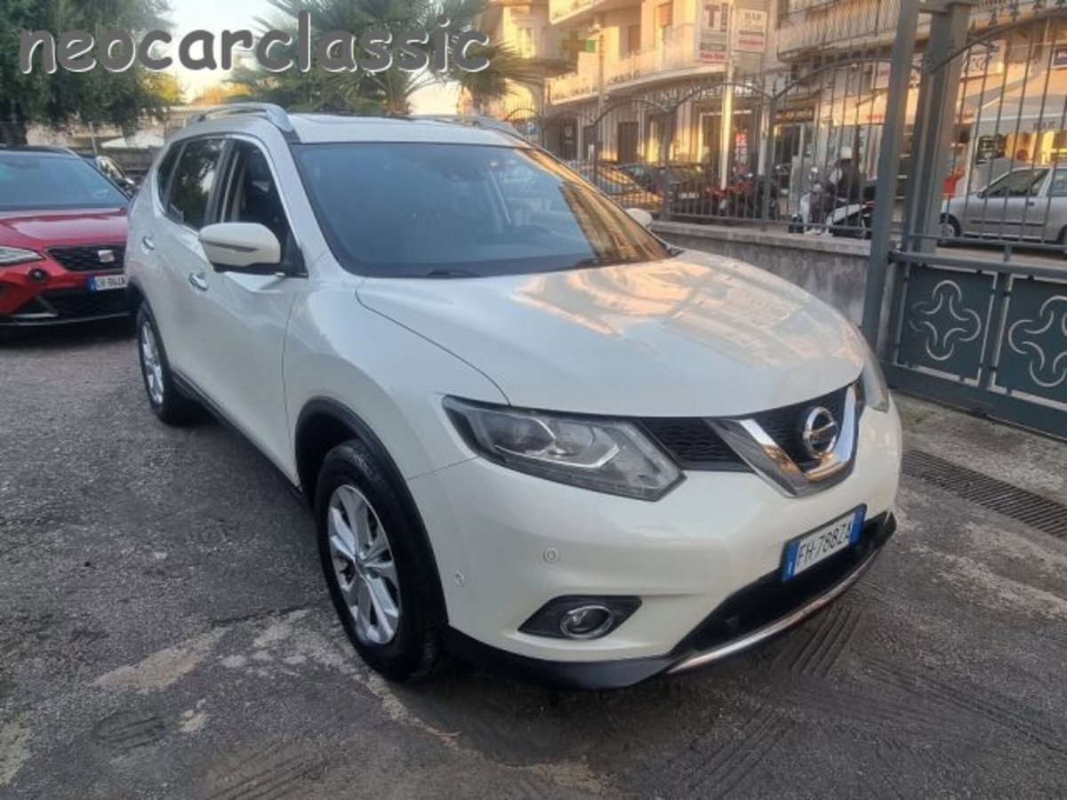 Nissan X-Trail 1.6 dCi 4WD Tekna (2)