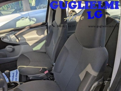 Toyota Aygo 1.0 12V VVT-i 3 porte Sol (11)