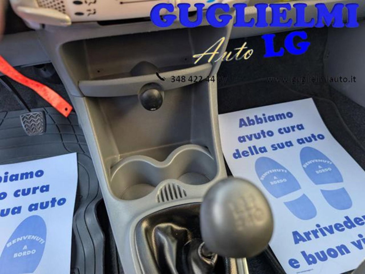 Toyota Aygo 1.0 12V VVT-i 3 porte Sol (16)