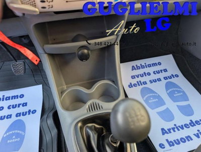 Toyota Aygo 1.0 12V VVT-i 3 porte Sol (16)