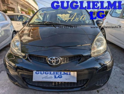 Toyota Aygo 1.0 12V VVT-i 3 porte Sol (3)