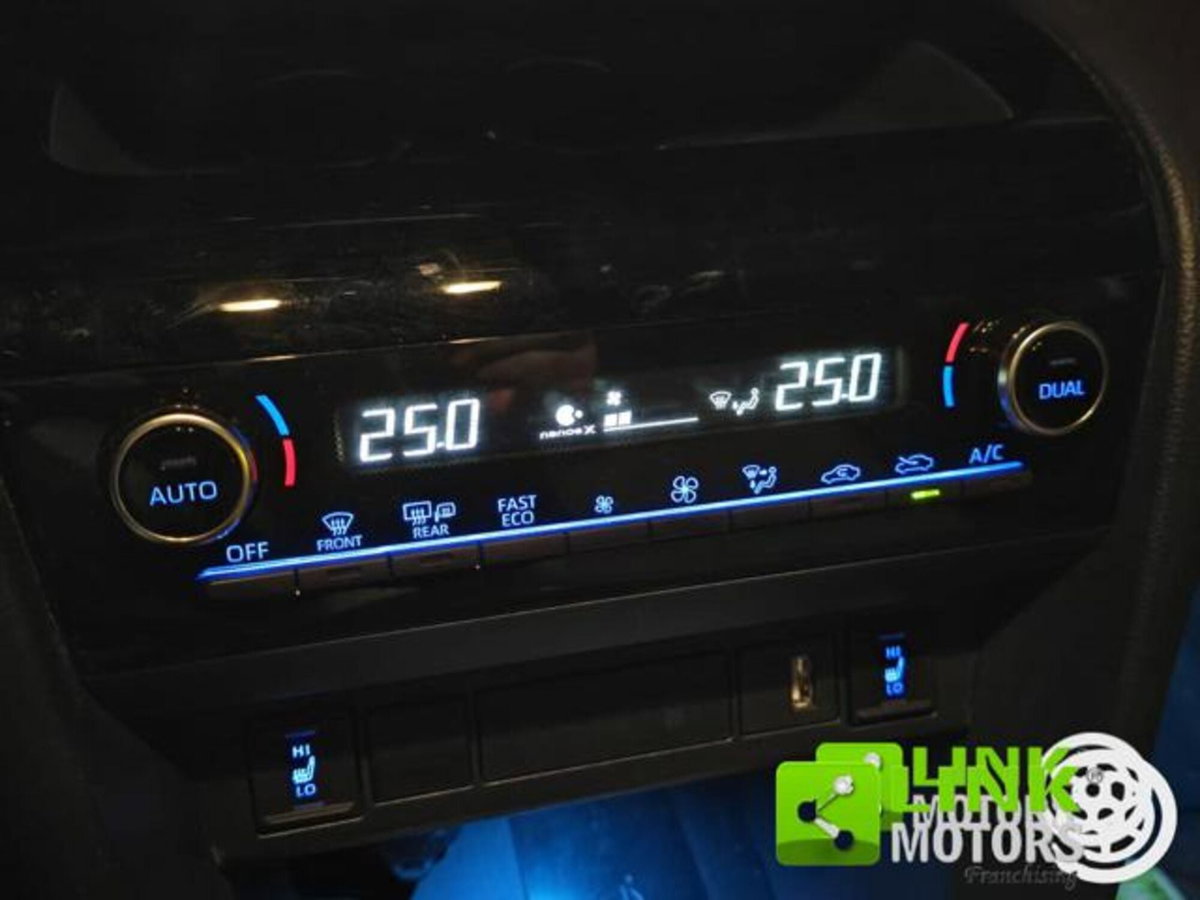 Toyota Yaris Cross 1.5 Hybrid 5p. E-CVT Lounge (16)