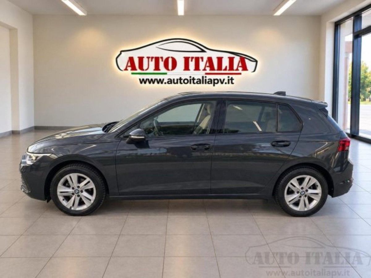 Volkswagen Golf Variant 1.0 eTSI EVO DSG Life (2)