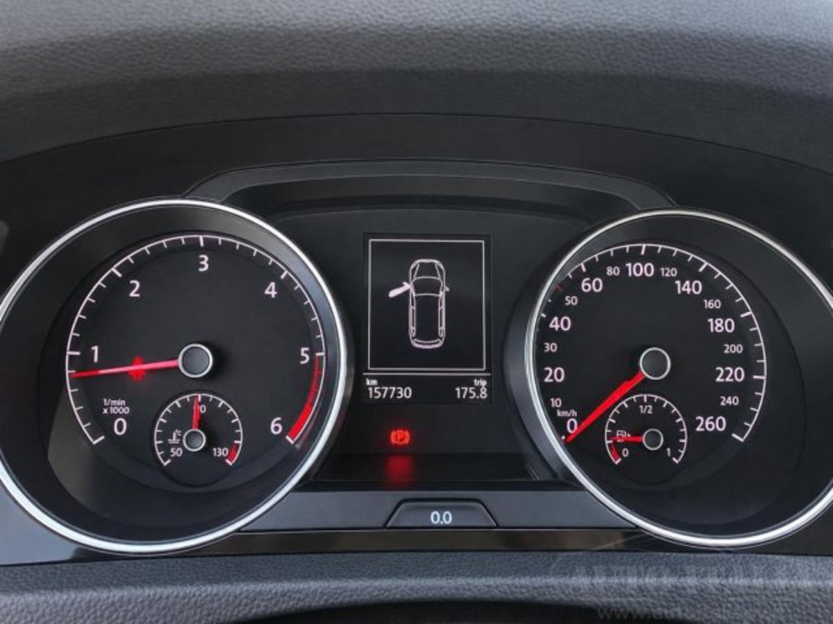 Volkswagen Golf Variant 1.6 TDI 110 CV Executive BlueMotion Technology (16)