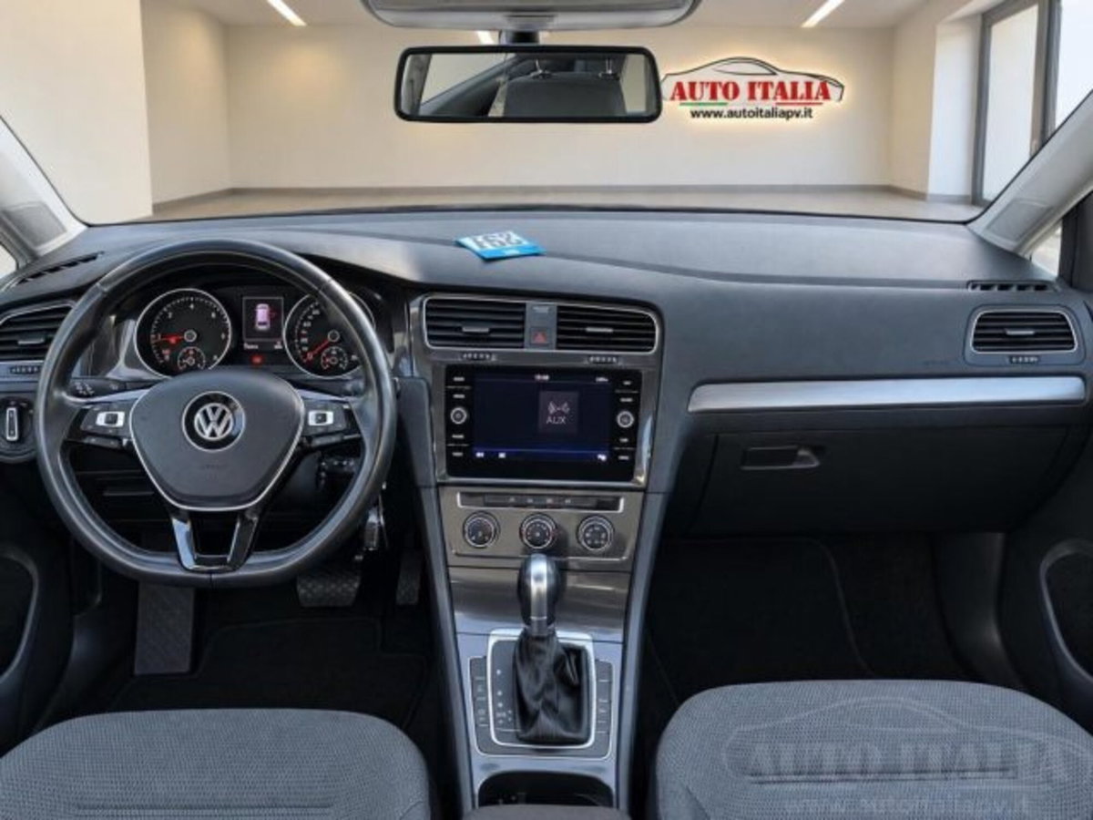 Volkswagen Golf Variant 1.6 TDI 115 CV DSG Executive BlueMotion Tech. (13)