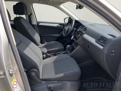 Volkswagen Tiguan 2.0 TDI 150 CV SCR DSG 4MOTION Life (12)
